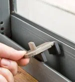 Locksmith Key Store Cincinnati, OH 513-399-5821 - broken-key-extraction